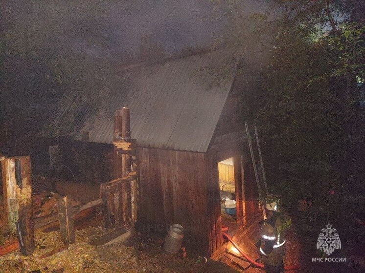 Две бани горели в Чувашии за сутки