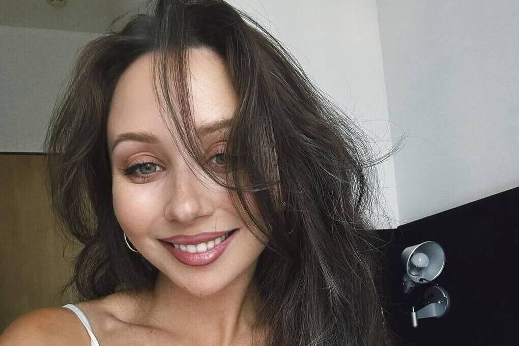 Фигуристка посетила Екатерининский парк