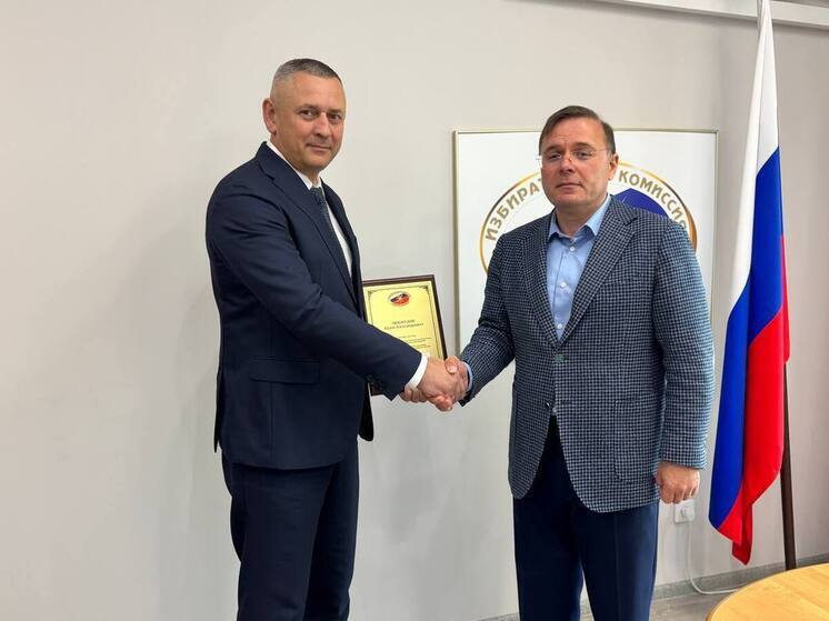 Юрий Любарский получил мандат депутата Тульской областной Думы