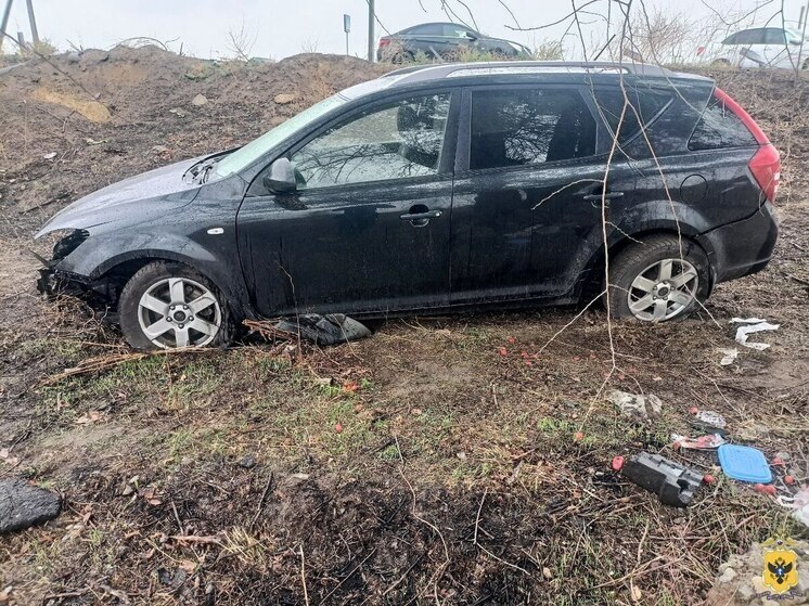 На трассе в Херсонской области в ДТП попала легковушка - пострадал человек