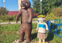 Очередное жуткое творение в формате городской скульптуры появилось в селе Вальдиватское Ульяновской области