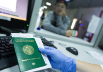 В России ужесточили правила для получения мигрантам трудового патента, РВП или ВНЖ: иностранцам нужно сдавать обязательный тест, который включает три модуля - русский язык, историю Россию и основы законодательства РФ