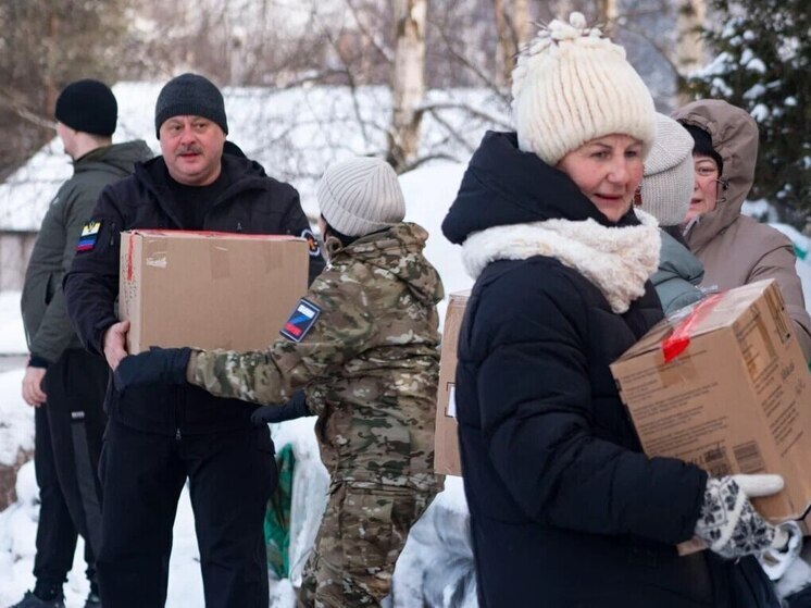 Санкт-­Петербург всегда был городом с особым духом: городом культуры, истории и, конечно, неравнодушных людей. С началом специальной военной операции этот дух проявился с новой силой. Тысячи петербуржцев, движимые чувством долга и сострадания, стали волонтерами, объединившись в организации и фонды, чтобы поддержать тех, кто находится на передовой и остался в тылу ждать воинов.