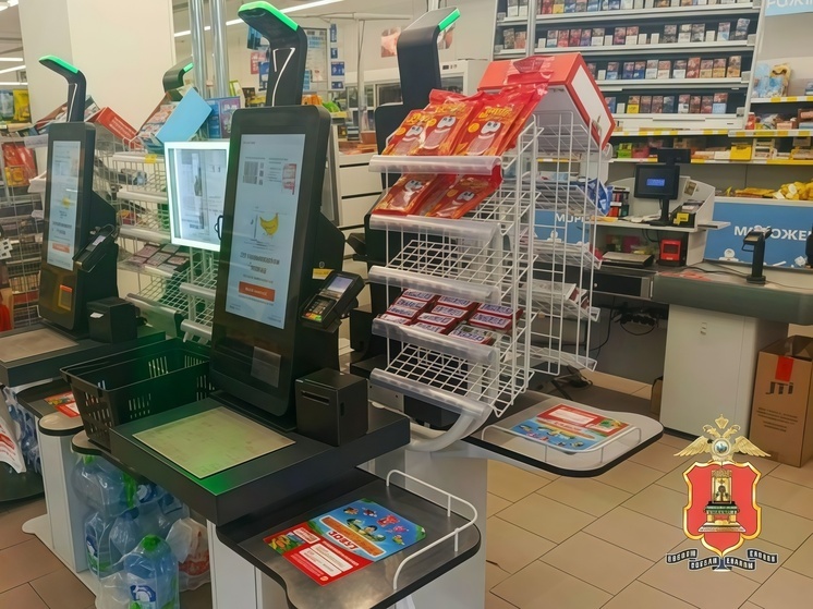 В Тверской области девушка придумала хитрый способ и обчистила магазин почти на 300 тысяч