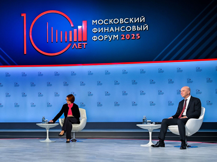 Наша страна продолжает двигаться вперед, вопреки внешним ограничениям, которые вряд ли исчезнут в будущем