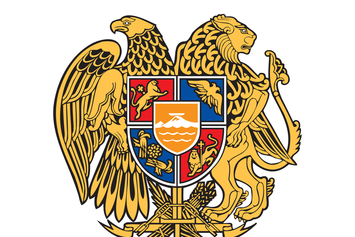 Пашинян решил стереть Арарат с герба Армении