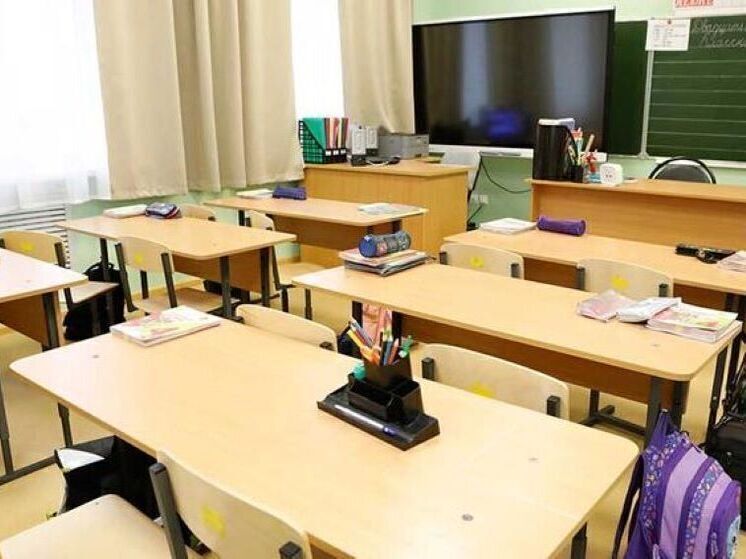 Гладков объяснил белгородцам, почему нельзя вводить один формат обучения во всех школах региона