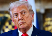 Трамп предлагает наказывать телеканалы за "негативное" освещение событий на фоне возмущения по поводу отстранения от эфира известного телеведущего Киммела, некорректно высказывавшегося по поводу убийства Чарли Кирка