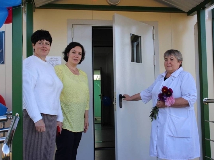 Модульный ФАП появился в поселке Нюксенского округа