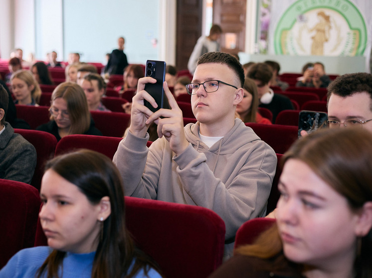 840 смоленских студентов стали участниками регионального тура проекта «Твой Ход»