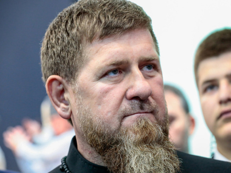 Глава Чечни Рамзан Кадыров в интервью РИА Новости ответил на критику в адрес своего 17-летнего сына Адама, который занимает в регионе руководящие должности и имеет огромное количество наград