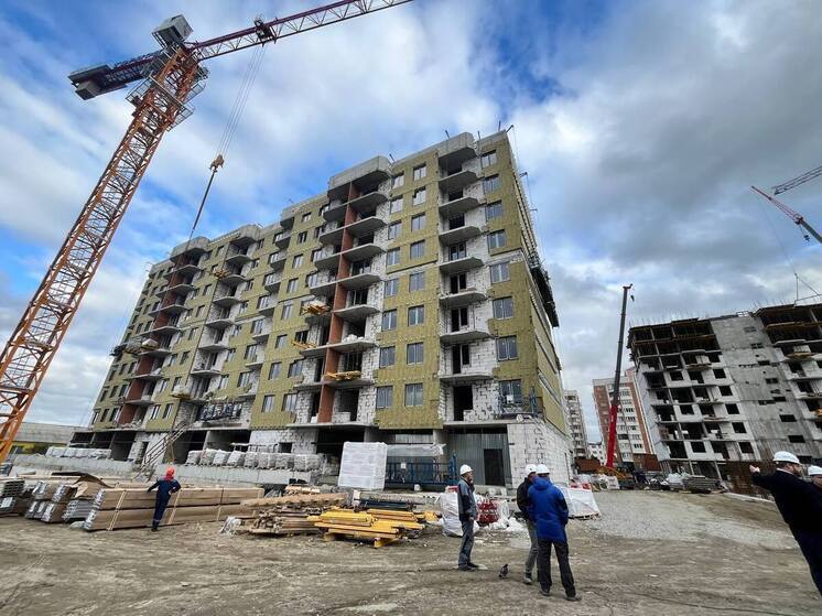 В Мурманске построили «скелет» нового дома на Кирпичной