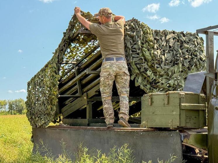 Инженеры создают деревянные «Грады» и «Торы» для выявления позиций ВСУ