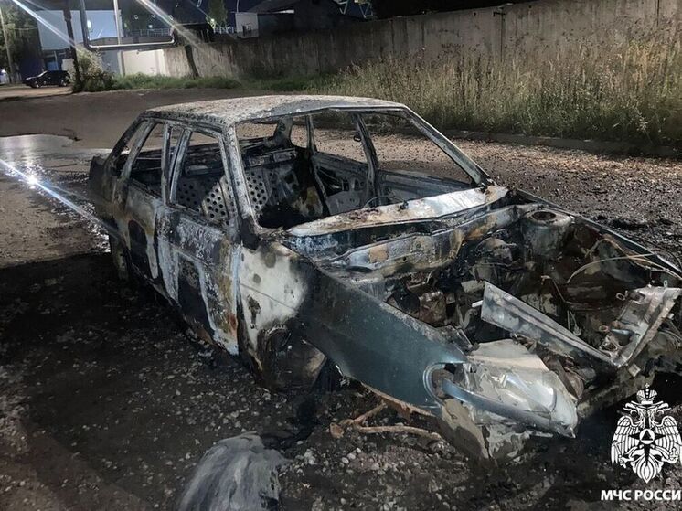 В Вологде подожгли автомобиль
