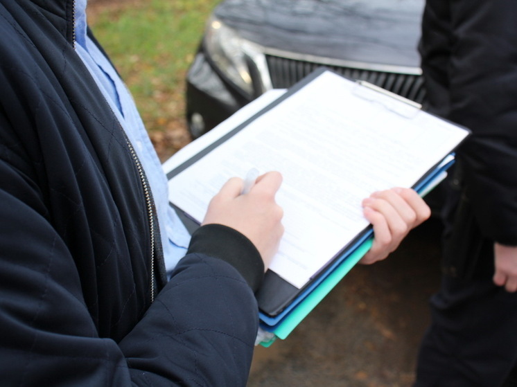 Йошкаролинка погасила долг в 160 тысяч только после ареста «Порше Кайен»