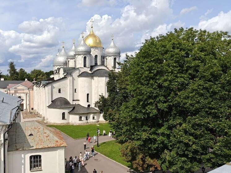 Новгородцев ожидает до +23 в предстоящие выходные