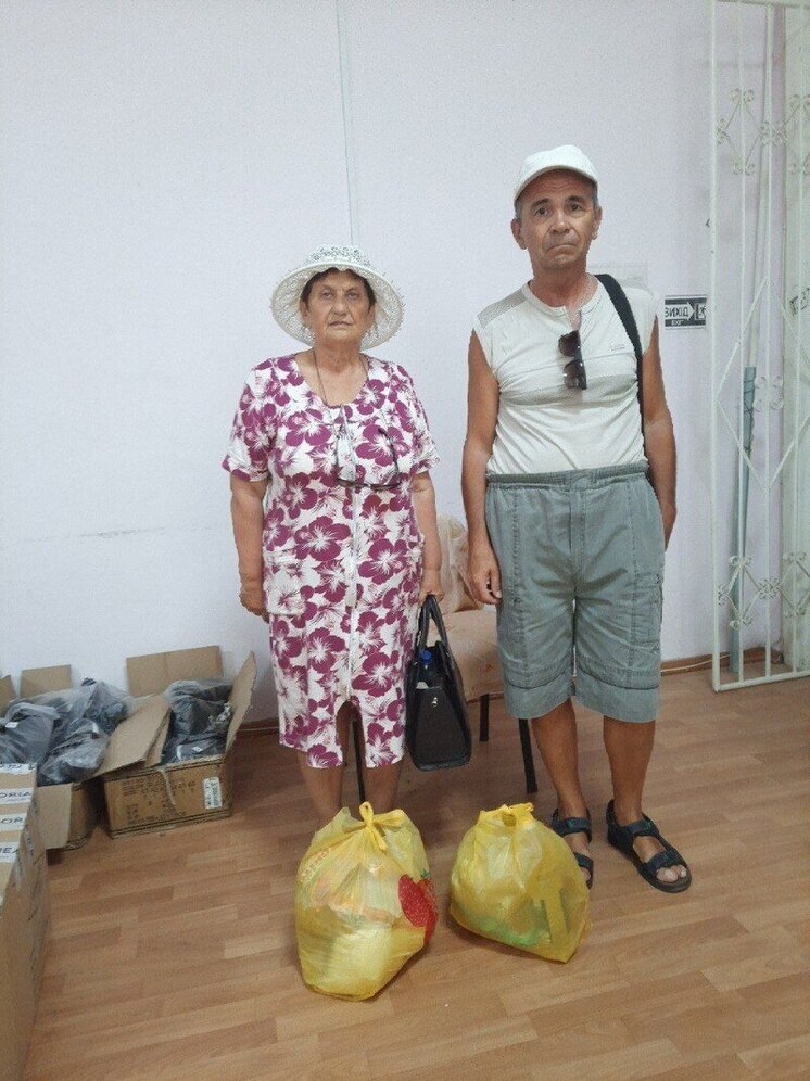 В Каховском округе Херсонской области выдали гуманитарную помощь жителям
