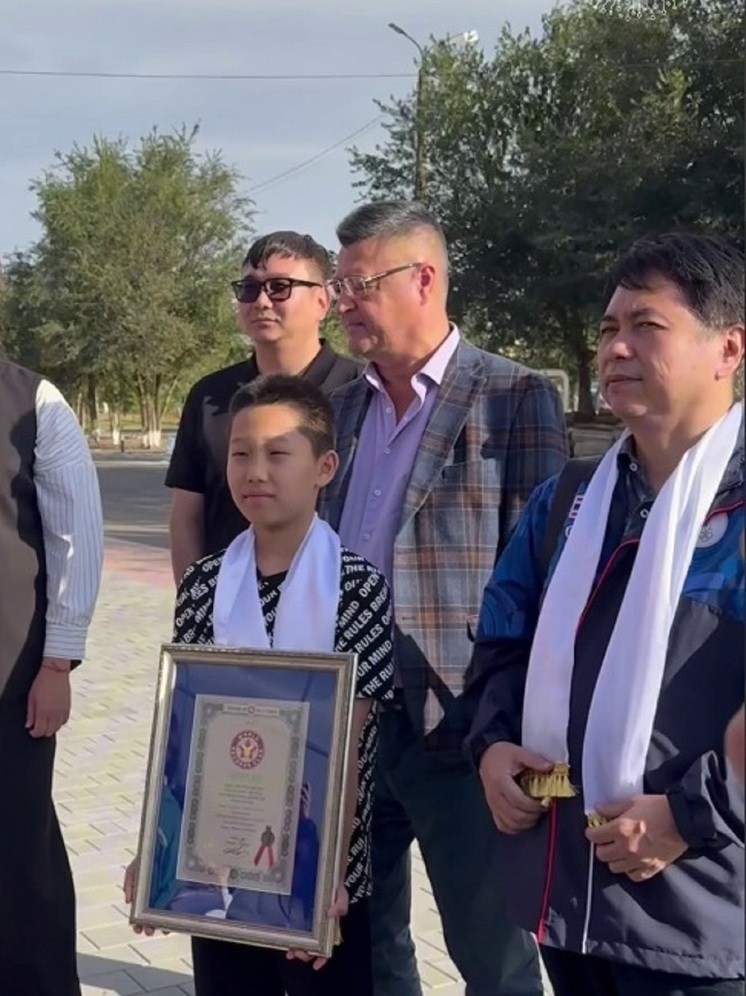 В Элисту прибыли участники шахматного турнира