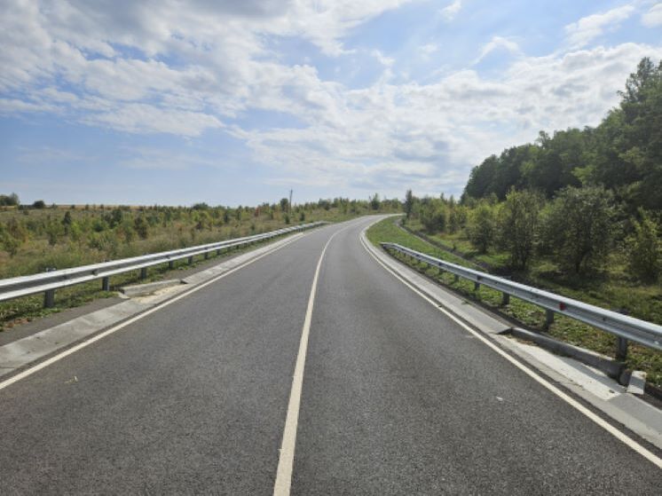 В Белгородской области отремонтировали 4,2 км дороги Красное – Польниково