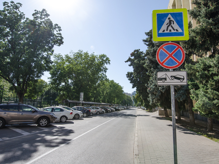 На муниципальных парковках Краснодара увеличится время бесплатной стоянки