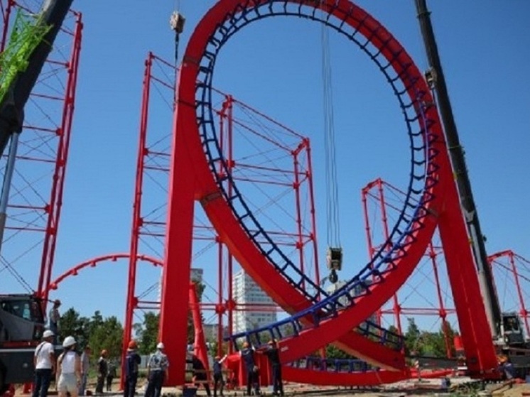  В ЦПКиО Волгограда 10 тысяч светодиодов подсветят «Русские горки»