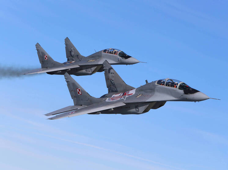 Минобороны: истребители МиГ-31 не нарушали границ при плановом перелете в Калининградскую область