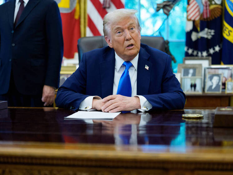 Трамп заявил, что США нанесли удар еще по одному судну, перевозившему наркотики