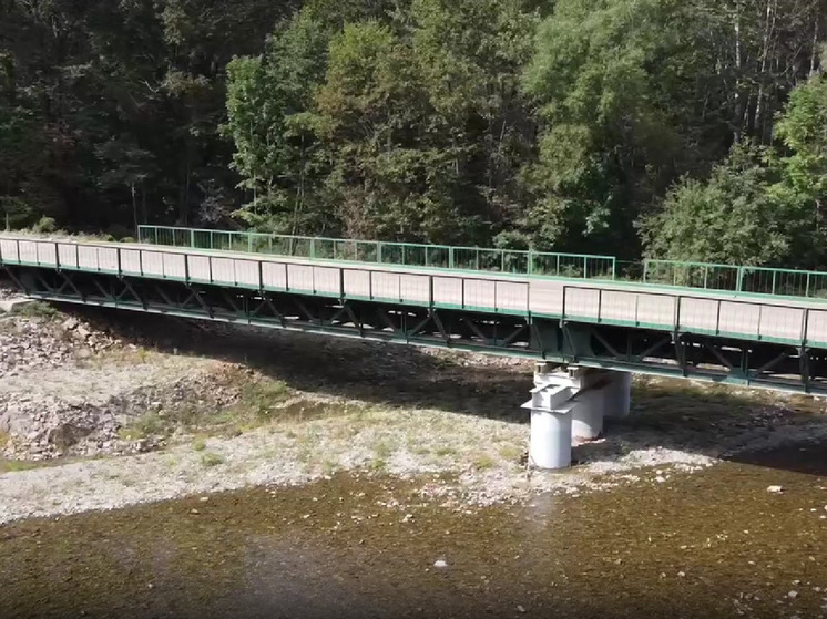 Приморский мост к селу Фурманово готов на 80%