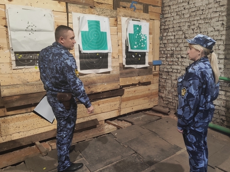 Сотрудники орловского УФСИН приняли участие в стрельбах