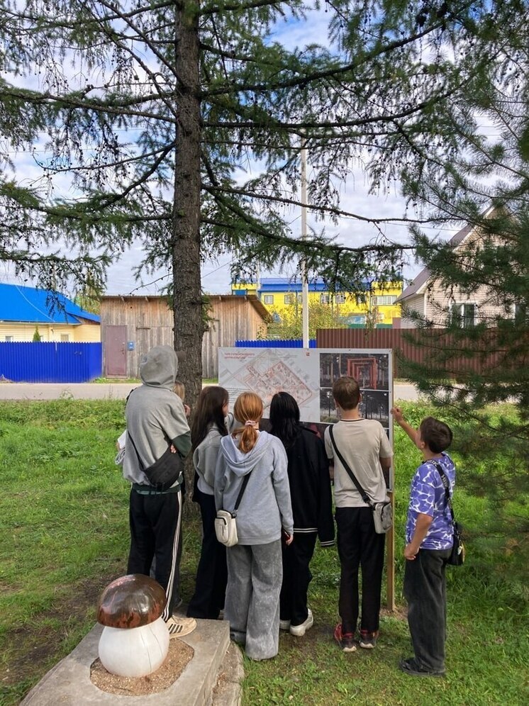 Школьники и студенты Красноборска отправились в путешествие по историческим местам родного края