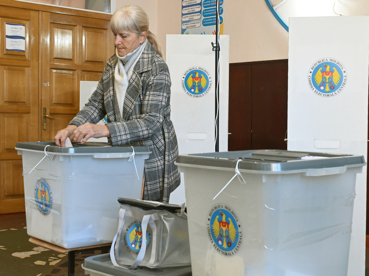 Додон: молдавская оппозиция после выборов может провести новый референдум о евроинтеграции