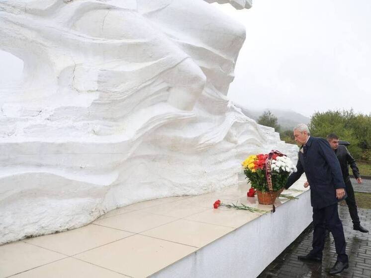 В Северной Осетии почтили память жертв схода ледника Колка