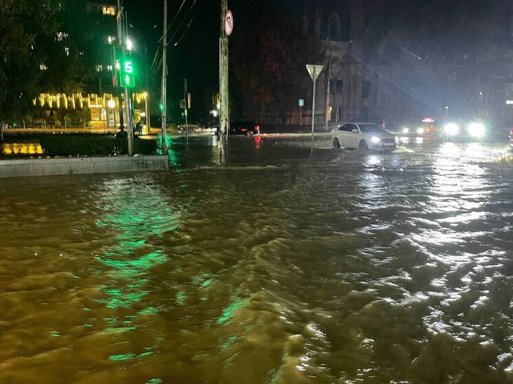 Сергей Меликов прокомментировал ситуацию с ливнями в Махачкале