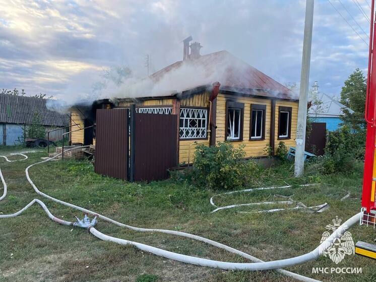 В Красногвардейском районе в сгоревшем доме нашли погибшую женщину