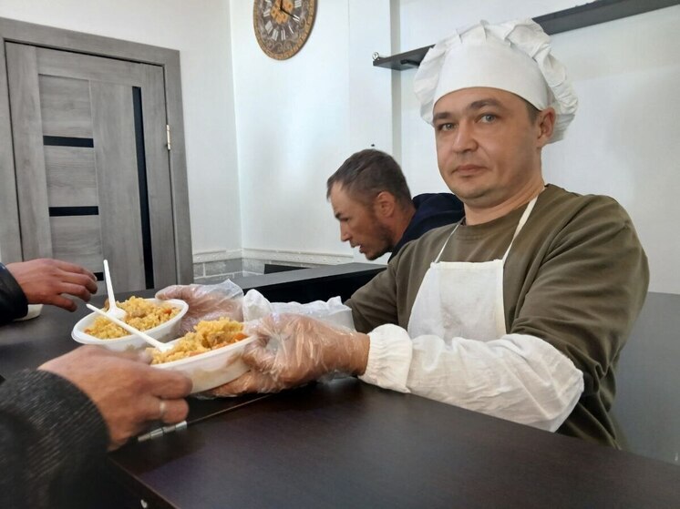 В Улан-Удэ открыли социальную столовую