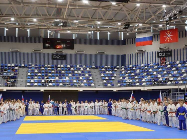 Юные дзюдоисты из пяти регионов борются за медали на «Тула-Арене»