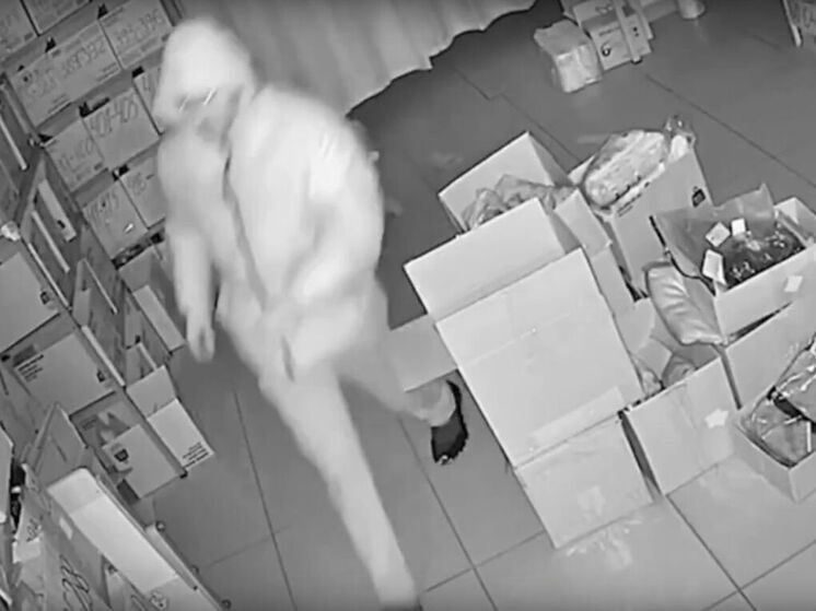 В Кемерове сотрудник маркетплейса обокрал собственный пункт выдачи