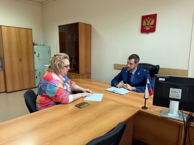 Приёмная мама из Читы пожаловалась прокурору на бездействие приставов