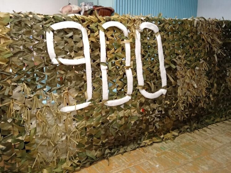 Волонтёры Ипатовского округа изготовили 900 маскировочных сетей для участников СВО