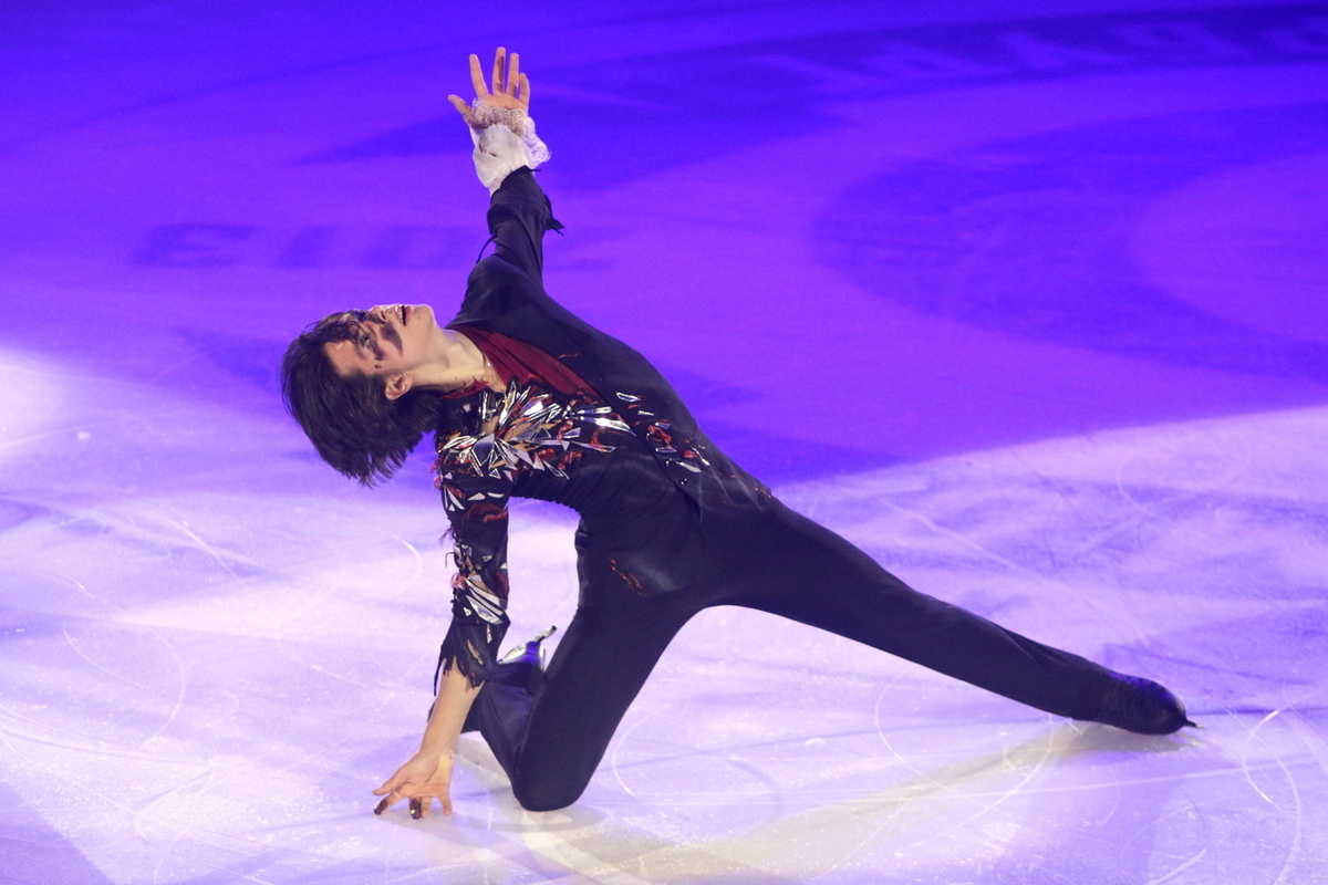 Аделия Петросян и Петр Гуменник завоевали олимпийские путёвки — но вопрос участия в Играх остаётся открытым