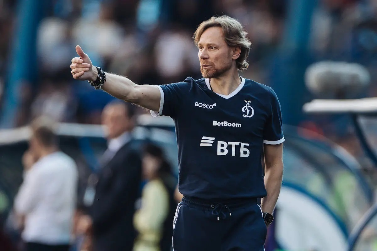 Столичные динамовцы одержали первую выездную победу при Карпине в чемпионате