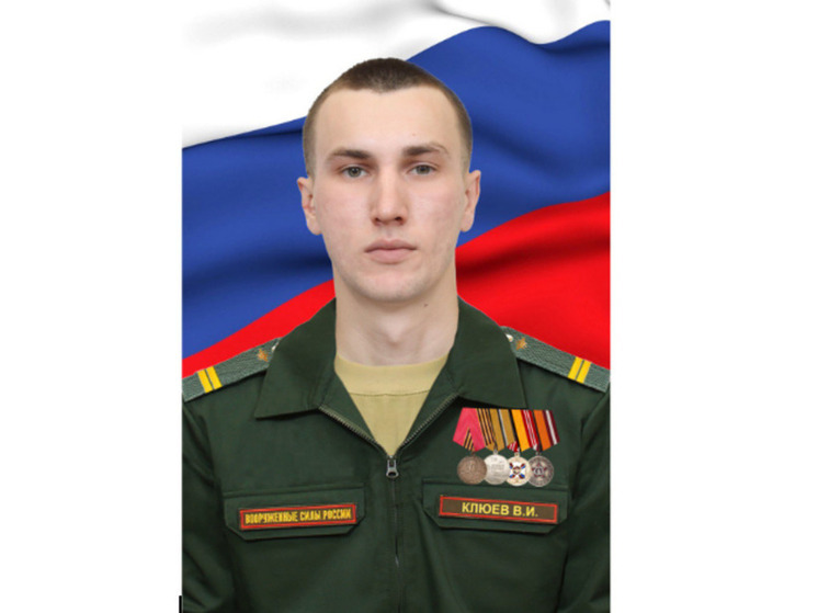 Бойца из Забайкалья наградили медалью Жукова за организацию связи на СВО