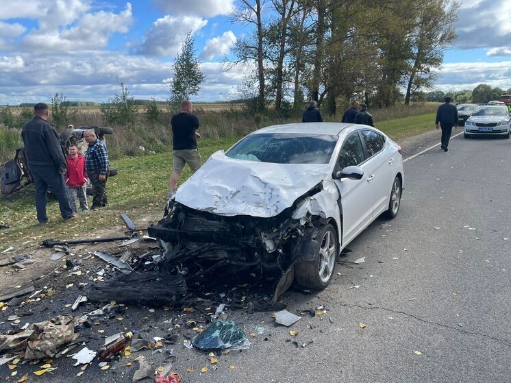 На орловской трассе в аварии погибли три человека