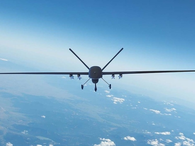 12-летняя девочка получила ранения в результате удара дрона ВСУ по многоэтажке в Рубежном