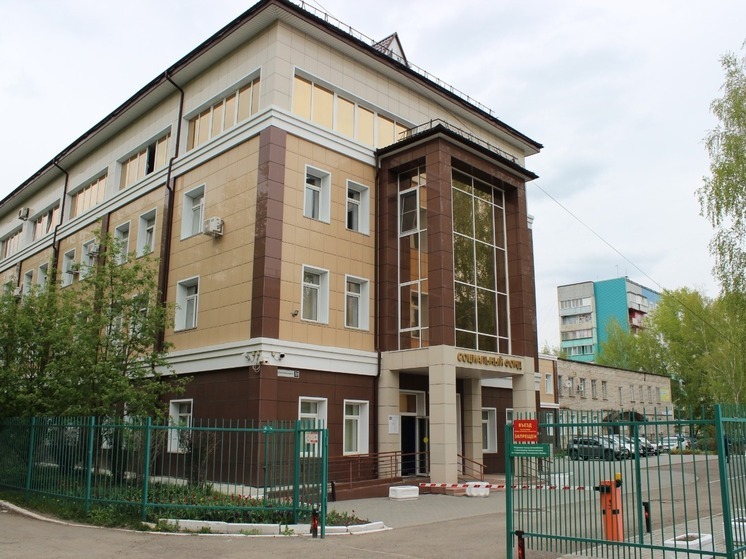 Жителям Алтайского края старше 80 лет увеличивают пенсию на девять тысяч рублей