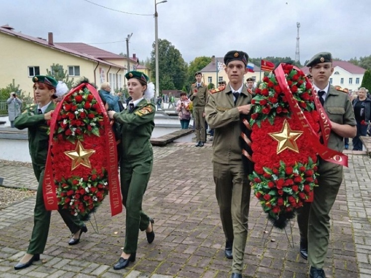 Губернатор Сергей Ситников поблагодарил участников поискового отряда «Азимут»