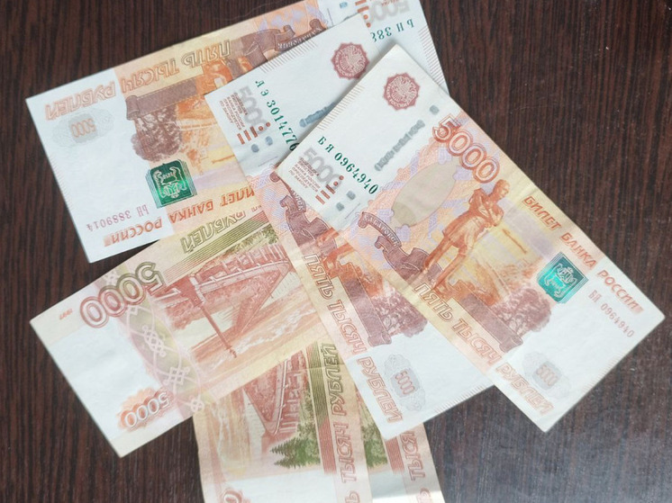 Работникам в Мурманске вернули долги по зарплате после вмешательства прокуратуры