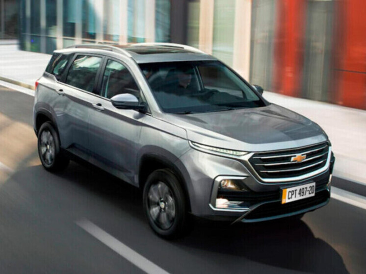 От ₽2,7 млн: в РФ возобновили продажи семиместных кроссоверов Chevrolet Captiva