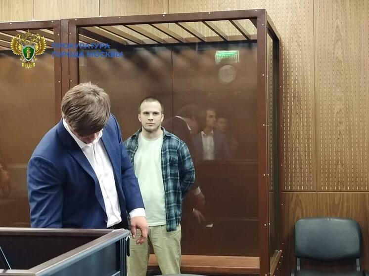 Сын чиновника обирал членов семьи своей невесты по очереди