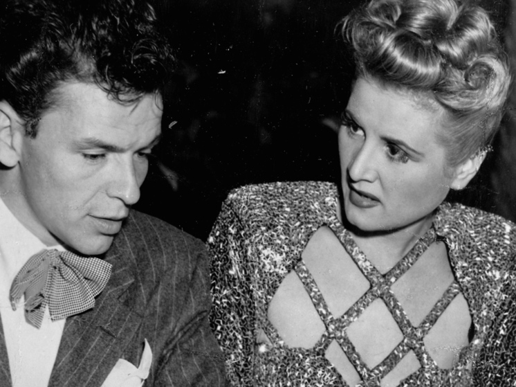 В Сети вирусится райдер Фрэнка Синатры